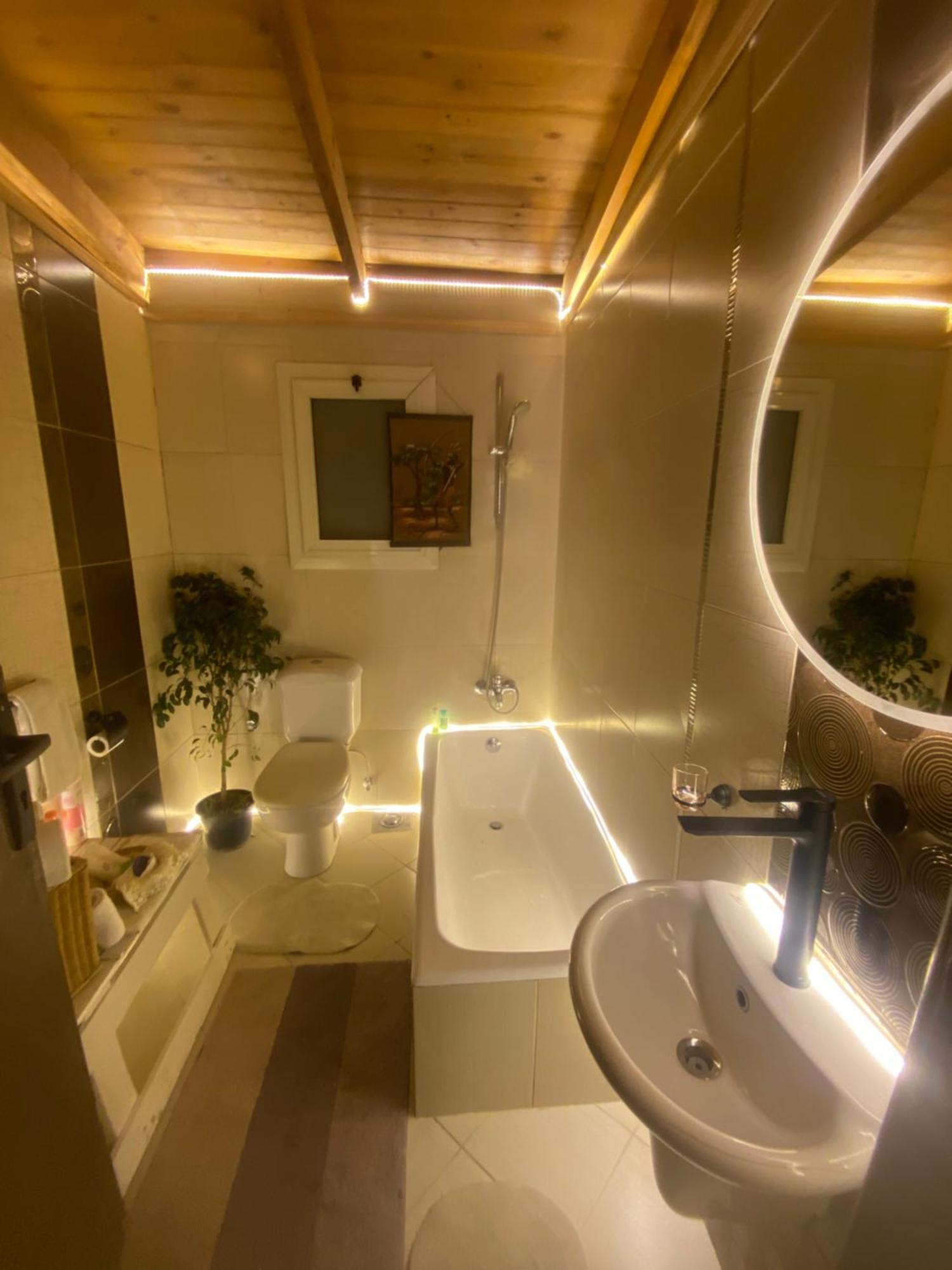 Airport Rooftop Club Luxurious Rooms And Studios Cairo Exterior foto